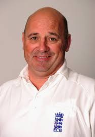 Mark Benson's Instagram, Twitter & Facebook