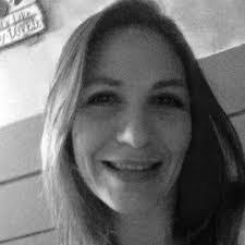 Stephanie Hubanks's Instagram, Twitter & Facebook