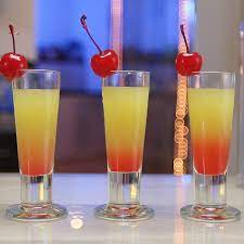 For All You Lovers Of Sunset Colored Drinks Out There We Hav Pineapple Upside Down Shot Pineapple Upside Down Cake Shot Recipe Pineapple Upside Down Cake Shot