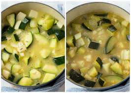 These are the steps to follow to make this zucchini soup recipe: Zucchini Soup The Cozy Cook