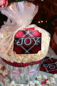 Gift card gift basket ideas. Popcorn Gift Basket Gift Card Holder Idea Big Bear S Wife
