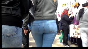 Big ass teen in jeans candid. - ThisVid.com