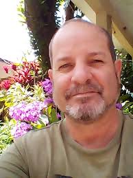 De gala con mi galán! . Gracias a Volvo Car Puerto Rico por invitarme a la  actividad benéfica #40yUnaMesas; a Raiza Montes y a Danny Miami por  maquillarme y peinarme; y a