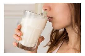 सावधान! पैकेट वाले दूध में डिटर्जेंट और यूरिया का जहर, ऐसे करें अपने परिवार की रक्षा