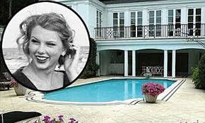 He is a merrill lynch financial adviser. Taylor Swift Buys Parents 2 5m Nashville Mansion Daily Mail Online