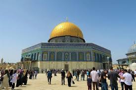 عيد الفطر‎ — «праздник прекращения поста». Lo3s0uhffswpvm