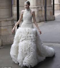 Alexander Mcqueen Alexander Mcqueen Wedding Dresses Designer Wedding Dresses Beautiful Wedding Dresses