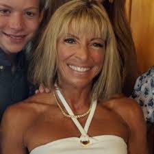 Sharon Rineer's Instagram, Twitter & Facebook