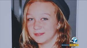 Desiree Lawson's Instagram, Twitter & Facebook