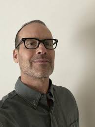 Steve Blumenthal, 4201 21st St, San Francisco, CA 94114, US