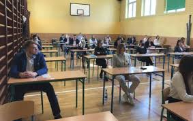 Tak prostej matury i tak złych wyników nie pamiętam. Y0n8hzvitopndm