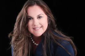 Kimberly Poland's Instagram, Twitter & Facebook