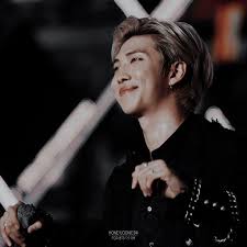 And let's not forget that he's a strict dance teacher. ï¾ Rm Aesthetic Icon C ð¢ð³ðµð¦ð´ðµð©ðªð¤ ð½ðð Sanat