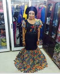 Elizabeth aishat anjorin, is a nigerian actress who features predominantly in the nigerian yoruba movie industry. Exclusive Lizzy Anjorin Set To Float Clothing Line African Fashion Ankara Ankara Styles African American Fashion