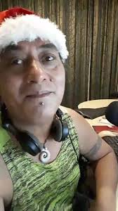 MixFM, Fiji's Best Mix was live.