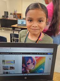 Tara Salinas (@tarawroy)