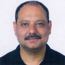 sharvariluth #architect #artist #sharvariluthdesignstudio #artistsofindia  #art #creativity #creativeart #positiveart #hardwork #geometricabstracts  #contemporaryart #sculptures #paintings