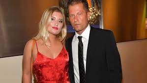 Полное имя тильман валентин швайгер. Til Schweiger Und Das Kussvideo Mit Tochter Lilli Jetzt Setzt Er Noch Einen Drauf