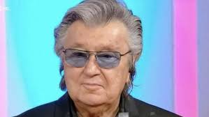 Le - 🔴 L'annuncio choc in diretta Tv: "Purtroppo Bobby Solo è...Altro... | Facebook