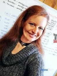 Sara Albanese's Instagram, Twitter & Facebook