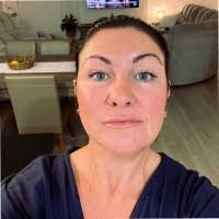 Kelly Mcrae's Instagram, Twitter & Facebook