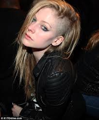 Yes, when she was born now whenever her hair is short it's a wig. Avril Lavigne Channels Her Inner Punk Rock Princess And Shaves The Side Of Her Head Daily Mail Online