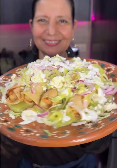 Tacos dorados