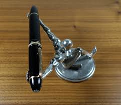 This item montblanc meisterstuck desktop pen stand for the diplomat 149 fountain pen 27149. Jac Zagoory Atlas Pen Holder Review Blake S Broadcast