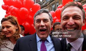 357 photos et images haute résolution de Jim Buchanan