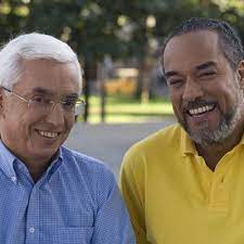 While most batman fans know the character's alter ego is millionaire playboy bruce wayne, here's why he was redubbed bruno diaz in latin america. Bruno Diaz Brunoalobien Twitter