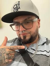 If you are needing to go to the ER, the wait at Memorial is 3 1/2 hours.