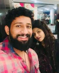 Who's your favourite Bigg Boss couple? 🤩❤️ . . . . . #biggboss  #princenarula #yuvikachaudhary #kishwermerchant #suyyashrai #rochelle #keith  #monalisa #vikrantsinghrajpoot #biggboss #bollywood #bollywoodbubble  #bollywoodbubbletelly