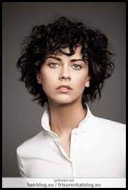 frisuren kurz locken haare in 2018 pinterest curly hair styles frisuren tutorials naturlocken frisuren kurzhaarfrisur locken coole frisuren