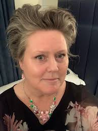 Paula Hilton (@paulahilton)