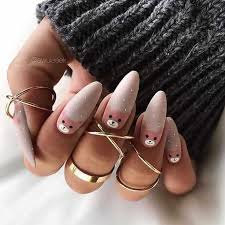 Unas cortas 2021 color forma tendencias y nuevas tecnologias de 2021. Unas Largas Juveniles Nailart Unaslargas Unasdecoradas Longnails Manicura De Unas Unas Acrilicas De Navidad Unas De Gel Navidenas