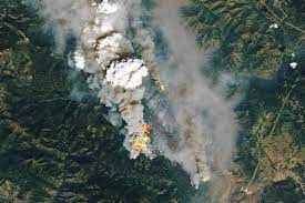 Nrcan, esri canada, and canadian community maps contributors. Blazes Rage In British Columbia
