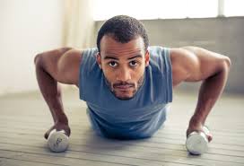 Nous allons voir ensemble comment s'entraîner les pectoraux quand c'est un point faible pourquoi l'entraînement des pectoraux après une blessure peut être encore meilleur qu'avant Comment S Entrainer Chez Soi Avec Un Minimum De Materiel Sport Et Alimentation