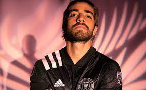 Looks too bland for me. Inter De Miami Hace Oficial A Rodolfo Pizarro Mediotiempo