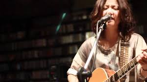 最多一剎 至少一剎 好好的感覺它 只需要記下 沒繩風箏 喚來知更 好好的擁抱它 永遠於倉卒. ç›§å‡±å½¤ åˆ†æ‰‹å§ æµ·é‚Šçš„å¡å¤«å¡ å€‹äººepç™¼å¸ƒæœƒ Hd Youtube