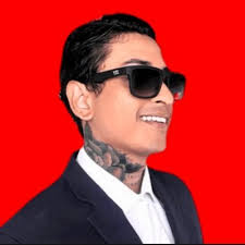 Alexander Millan (@superalitos_007)