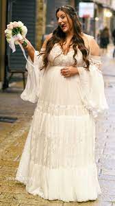 Real Plus Size Bride Wearing Curvy Bohemian Wedding Dress With Off Shoulder Sleeves Mash Wedding Dresses Plus Size Plus Size Wedding Gowns Boho Wedding Dress