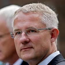 Peter Kurt's Instagram, Twitter & Facebook