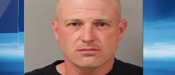 Police: Man, 36, hits pole before crashing into parked car in Lincoln