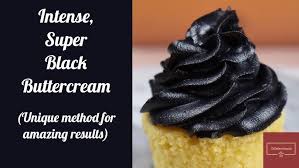 Struggling to come up with the ideal birthday gift? How To Make Black And Gold Buttercream Cupcakes Youtube
