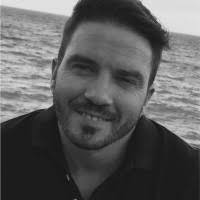 100+ perfiles de «Lerch»