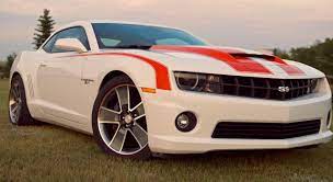 White Camaro With Hugger Orange Stripes Autos Coches