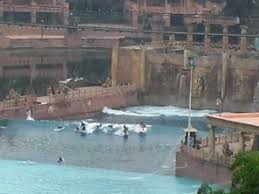 Hotels near popular kuala lumpur attractions. Sunway Lagoon Artificial Wave Kl Youtube