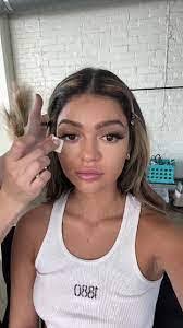 Natasha Wisniewski's Instagram, Twitter & Facebook