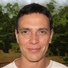 Johnnie Hardee's Instagram, Twitter & Facebook