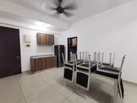 This modern property comprises 2 towers, two 25 storey towers with 585 & 581 units. D Inspire Residence Nusa Bestari Property Info Photos Statistics Land